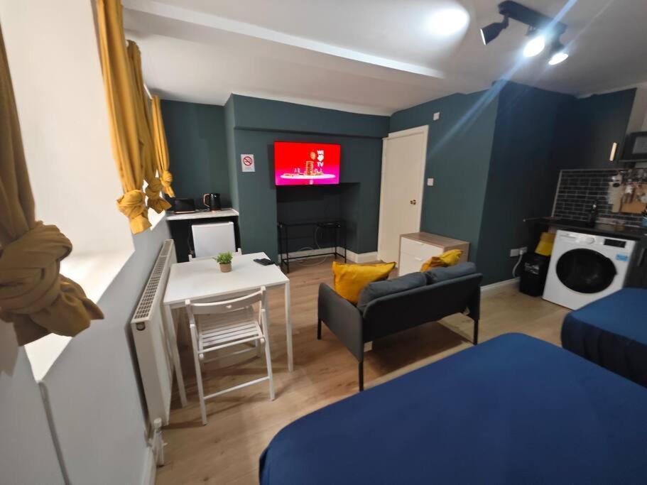 New Studio Flat In Old Street - Zone 1 Londres Exterior foto